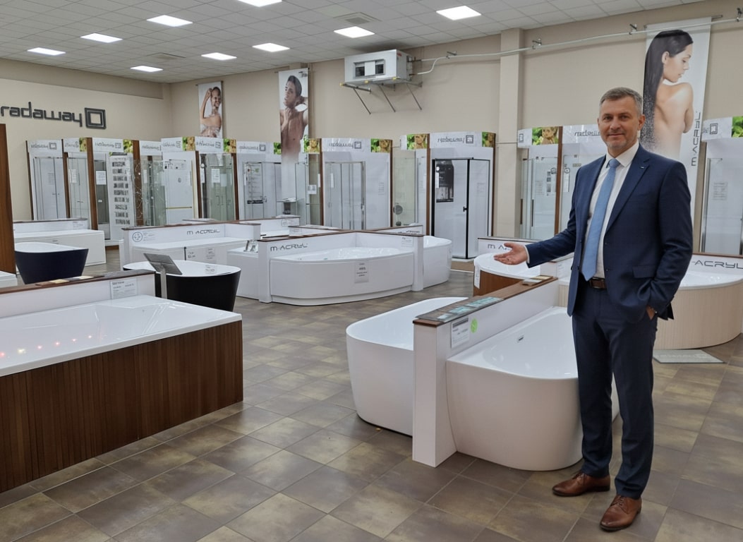 Radaway zuhanykabin bemutatóterem