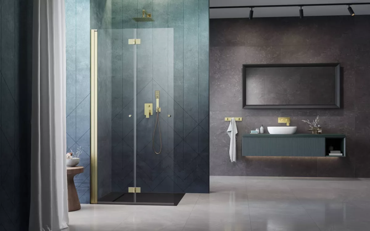 Nes Brushed Gold Walk-in KDD-B szálcsiszolt arany zuhanyfal enteriőr (a képen balos zuhanyfal látható)