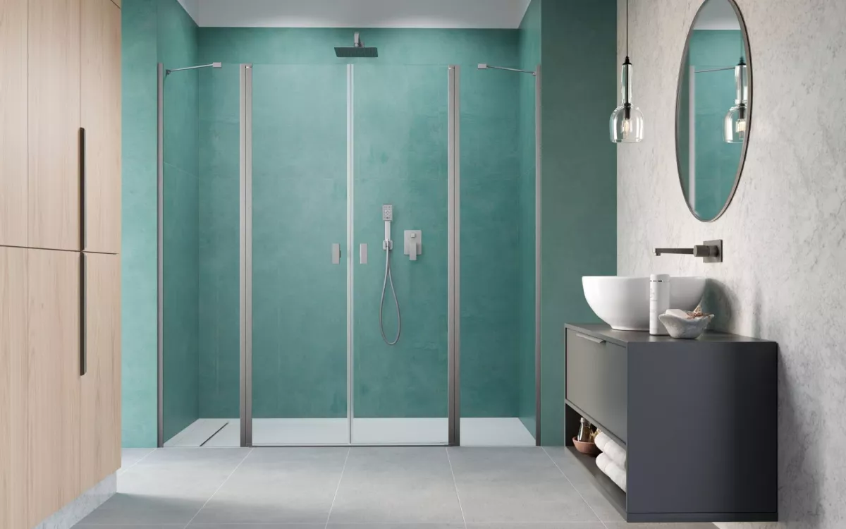 Nes Brushed Nickel DWD II szálcsiszolt króm zuhanyajtó enteriőr